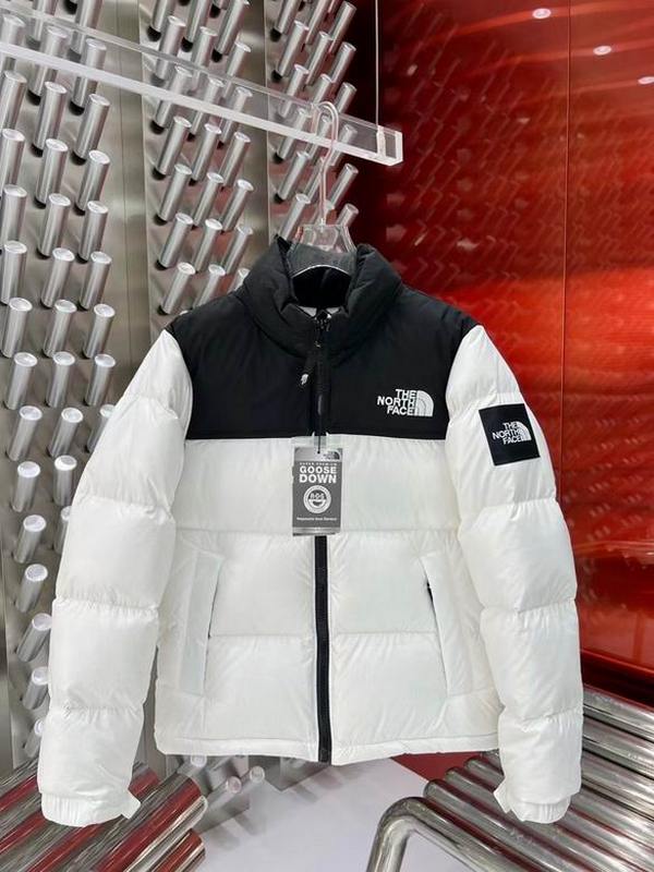 The North Face Men's Outwear 30